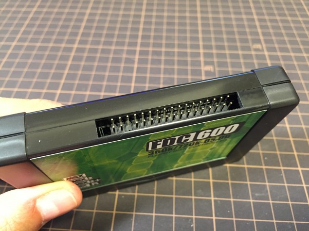 34-pin connector on top of the interface cartridge (click to enlarge)